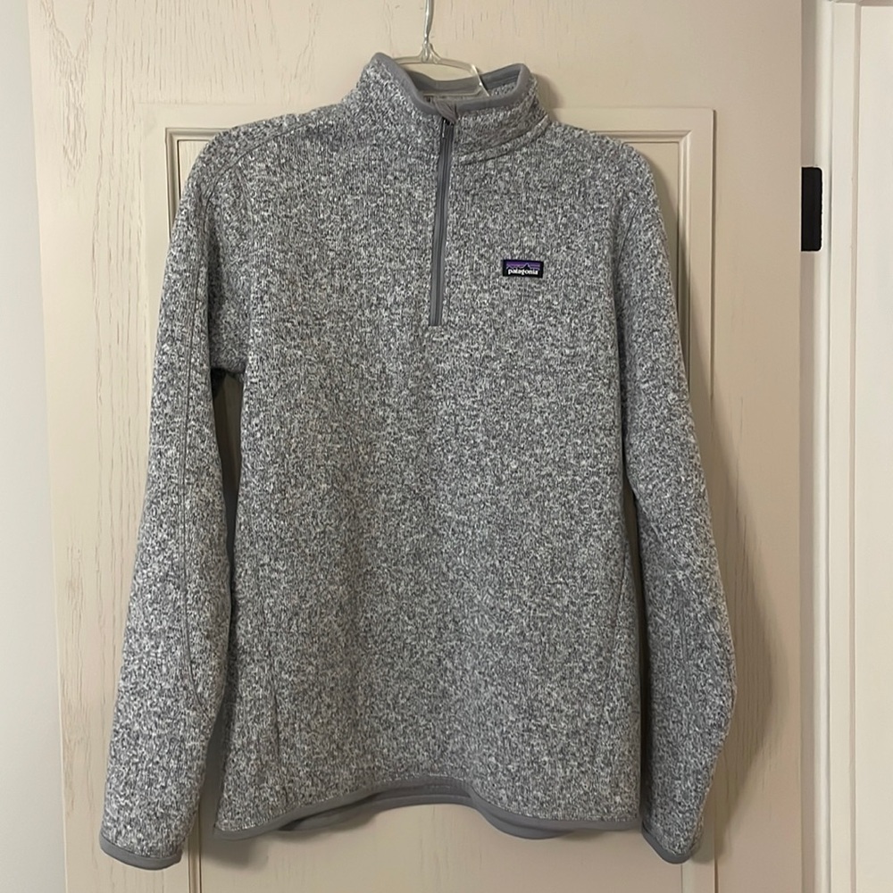 Like new. Womens better sweater quarter zip Patagonia pullover